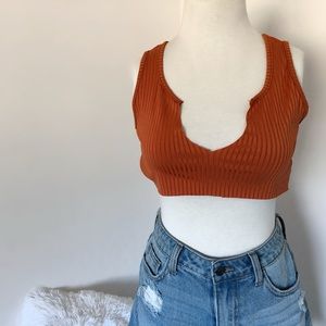 Crop top